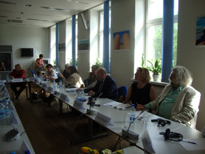За Круглым столом с российскими телезвездами в Риге. 20.05.2010.